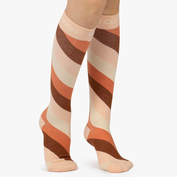 //dk.drwoofapparel.com/cdn/shopifycloud/storefront/assets/no-image-2048-a2addb12_grande.gif